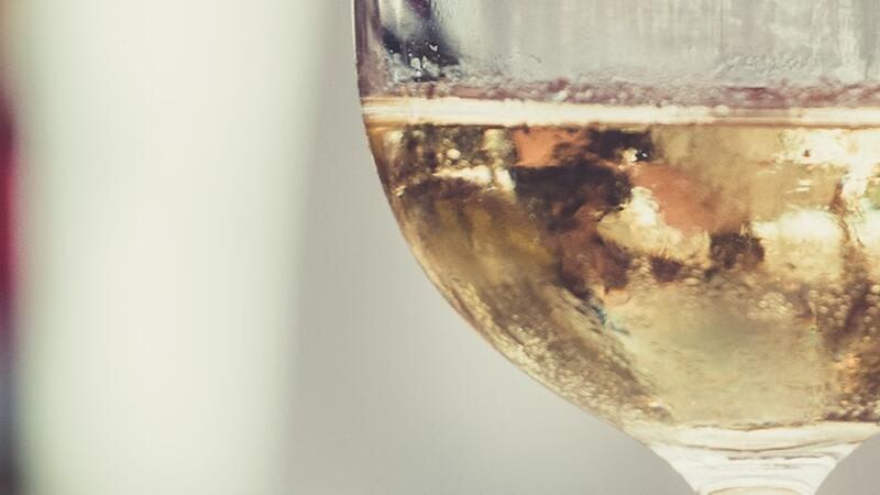 Bien choisir son vin blanc sec en cuisine | TheFork blog